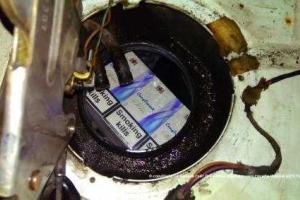 На Волыни пограничники задержали три авто с тайниками для сигарет