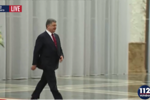 Корреспондент: переговоры в Минске продолжаются в расширенном формате