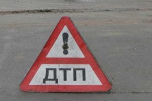 В Киеве водитель сбежал с места ДТП, сбив на тротуаре 16-летнего парня