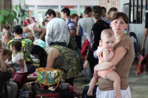 Война в стране забирает жизнь людей и забирает жизнь экономики - А.Яценюк
