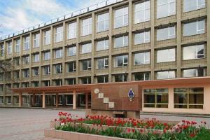 Одесские студенты по заказу волонтеров разработали проект реанимобиля для передовой
