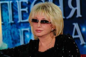 "Шальная императрица" российской эстрады госпитализирована во время гастролей