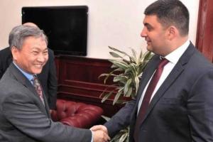 Владимир Гройсман провел встречу с директором Мирового банка