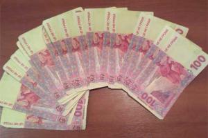 Кировоградские правоохранители "на горячем" задержали дуэт мошенников