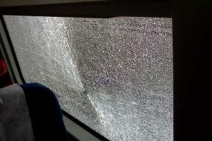 Вандалы продолжают "охоту" на скоростные поезда