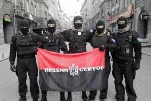 Жителей Луганска пугают диверсантами из "Правого сектора"