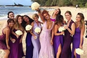 На свадьбе Рианна была обворожительна