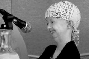 В Британии ушла из жизни девушка-"старушка"