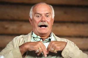 Обстрелян офис студии Никиты Михалкова: хулиганство или предупреждение?