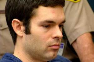 Американец проведет за решеткой 18 лет за публикации интимных фото и вымогательство