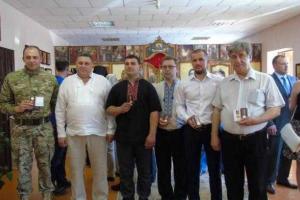 В Харькове состоялась церемония награждения волонтеров и бойцов АТО 