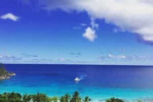 Ксения Собчак нежится на Cейшелах 