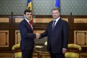 Порошенко: Наши двери и сердца открыты для дружественной Молдовы