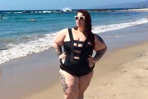 Колоритная модель весом 155 кг бьет рекорды популярности