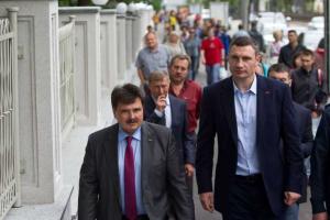 За средства меценатов продолжают облагораживать городские объекты Киева