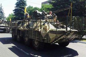 ОБСЕ: Украина нарушила Минские соглашения, пригнав на парад в Мариуполь тяжелую технику