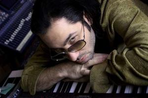 Рок-музыкант Профессор Лебединский: все на борьбу с "ватництвом"!