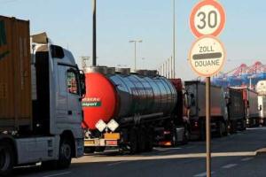 Д. Цукерман: Чем блокада Донбасса отличается от блокады Крыма