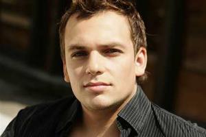 Российский актер Алексей Янин вышел из комы