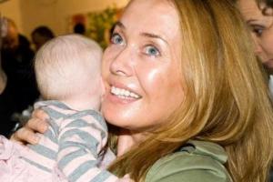 Сестра Фриске сделала подарок всем поклонникам Жанны: выложила фото 2-летнего Платона