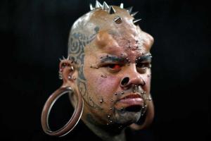 Красота - страшная сила: шокирующие модификации тела