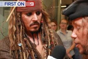 Джек Воробей побывал в гостях у маленьких пациентов онкологической клиники