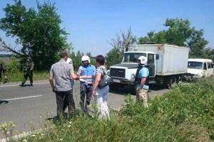 С территории "ДНР" при содействии миссии ООН и СБУ передана группа осужденных