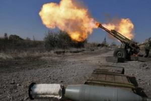 На Донецком направлении боевики продолжают непрерывный обстрел, погиб мирный житель