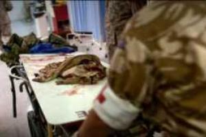 Боевики отпустили из плена бойца, находящегося на грани жизни и смерти, врачи борются...