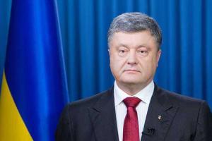 Впервые в истории Украины президент и правительство добровольно уступают полномочия - Порошенко 