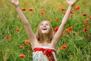 Опрос: в мае 2015 года на Востоке страны счастливыми себя чувствовали всего 38%