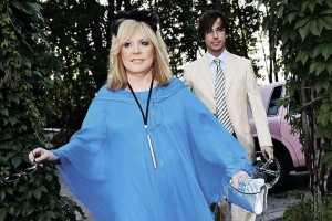 Директор Пугачевой: Все у нашей любимой певицы хорошо!