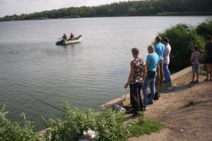 В Николаевской области спасатели достали из воды тело утонувшего мужчины
