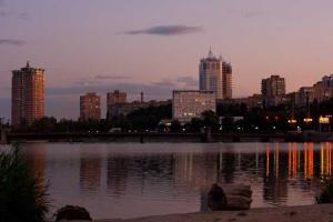 Донецк: информация об обстрелах города, разрушениях и пострадавших