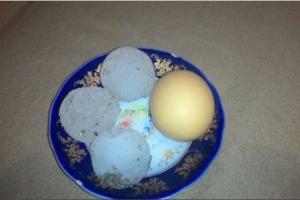 На головы жителей юга России обрушился град невероятных размеров