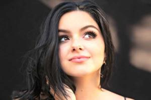 Молодая актриса решила "перекроить" грудь из-за слишком назойливого внимания публики