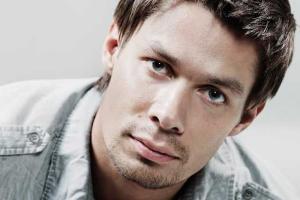 Стас Пьеха свел с ума своих поклонниц обнаженным торсом