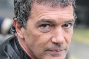 Актер Антонио Бандерас стал студентом колледжа