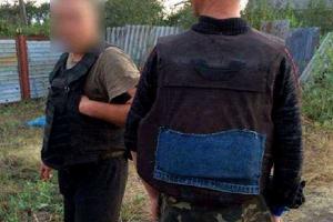 Война контрастов: пока в Киеве готовятся к торжествам, бойцы латают старые бронежилеты