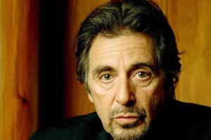 Во время репетиции новой пьесы великий Аль Пачино получил неожиданную травму - ему сломали нос