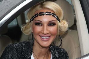 Телеведущая Лера Кудрявцева поделилась архивными фото из далекой юности