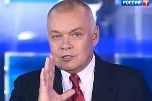 Соцсети устроили жесткий стеб над "гордым" когда-то Киселевым, который просится за границу