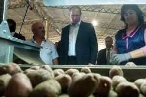Путин "уговаривает" свой народ, что Россия - самая богатая страна!