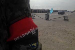 Мнение: У крымской "ваты" началась паника - как оказалось, путь к сердцу лежит через желудок