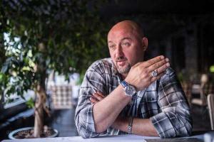 Боец ВСУ обвинил Мочанова в инсценировке "жестокого" избиения