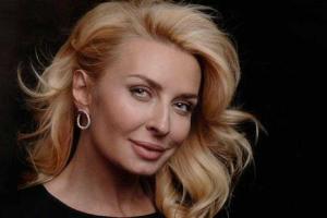 19-летний сын певицы Татьяны Овсиенко сделал ее бабушкой