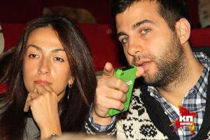 Любимая жена Ивана Урганта подарила телеведущему дочь Валерию