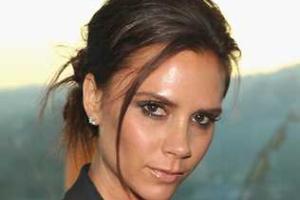 Виктория Бекхэм подверглась лавине критики в свой адрес из-за "болезненной" худобы своих моделей