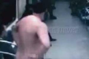 Мужчина-"нудист" поверг в шок пассажиров московской подземки