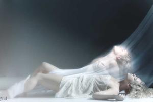 Удивительный факт: Запах смерти человека имеет оттенок фруктов и ягод